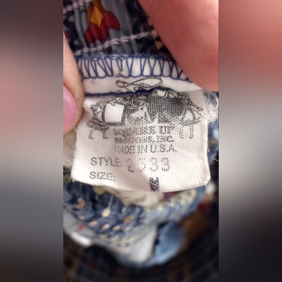 Square Up Fashion Skirt - Picture 4 of 4